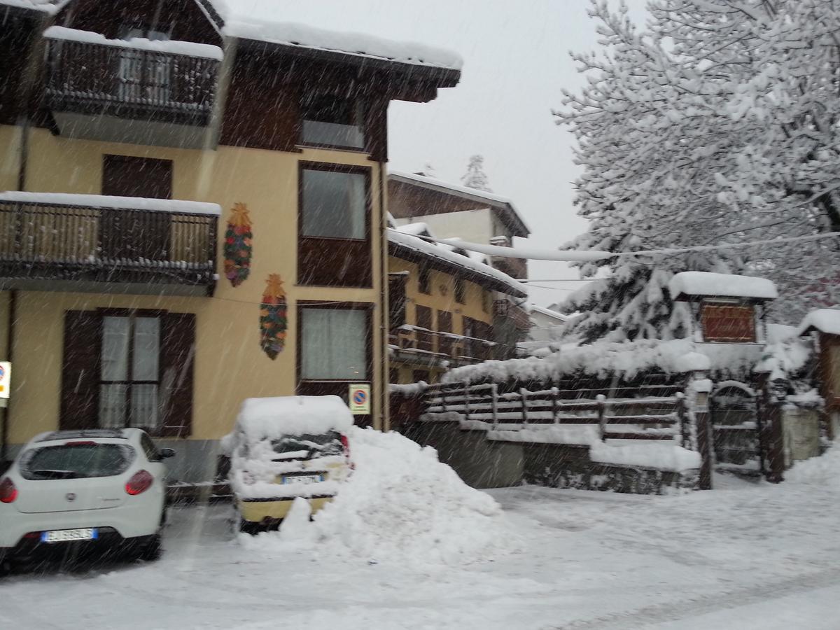 Residence Les Lacs Bardonecchia Buitenkant foto